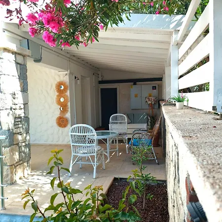 Tepe فندق ألاتشاتي